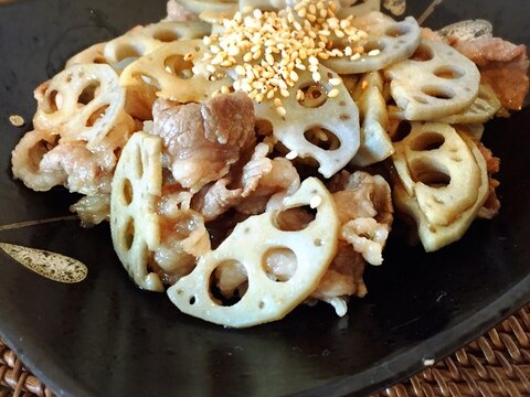 ご飯が進む♪牛肉とレンコンの甘辛炒め